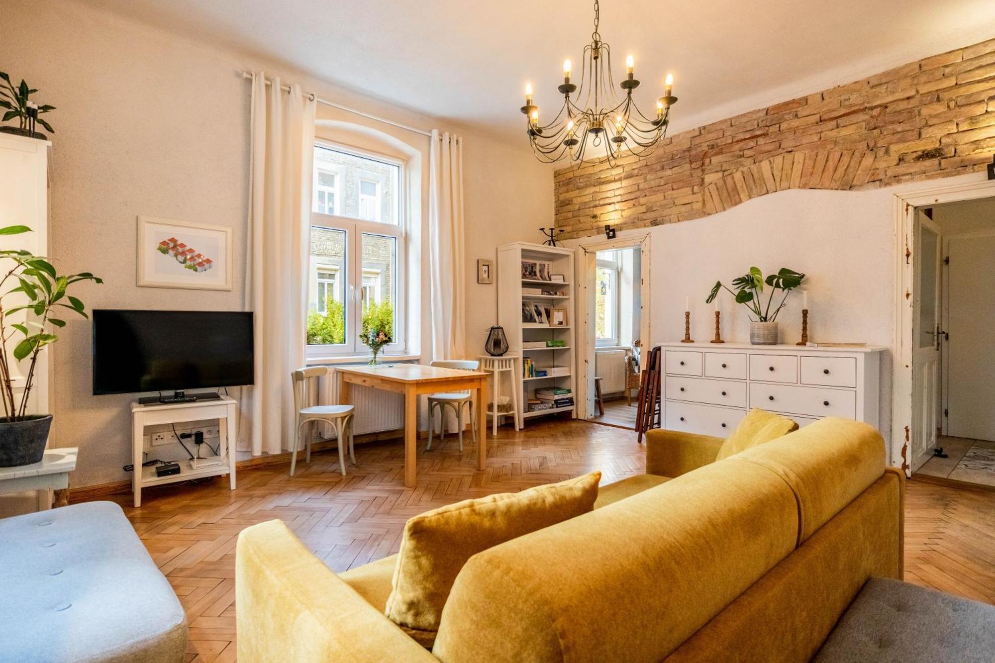 Historical Wine Apartment 브라티슬라바 외부 사진