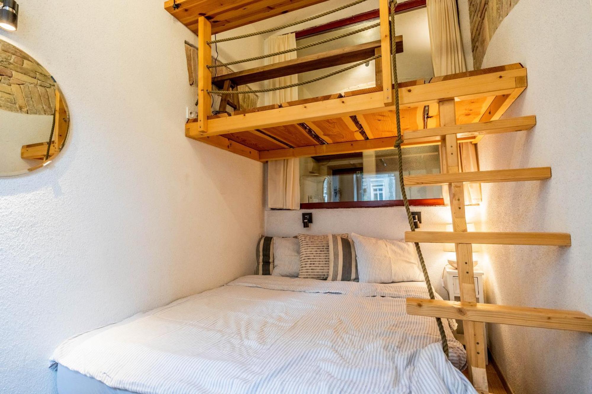 Historical Wine Apartment 브라티슬라바 외부 사진