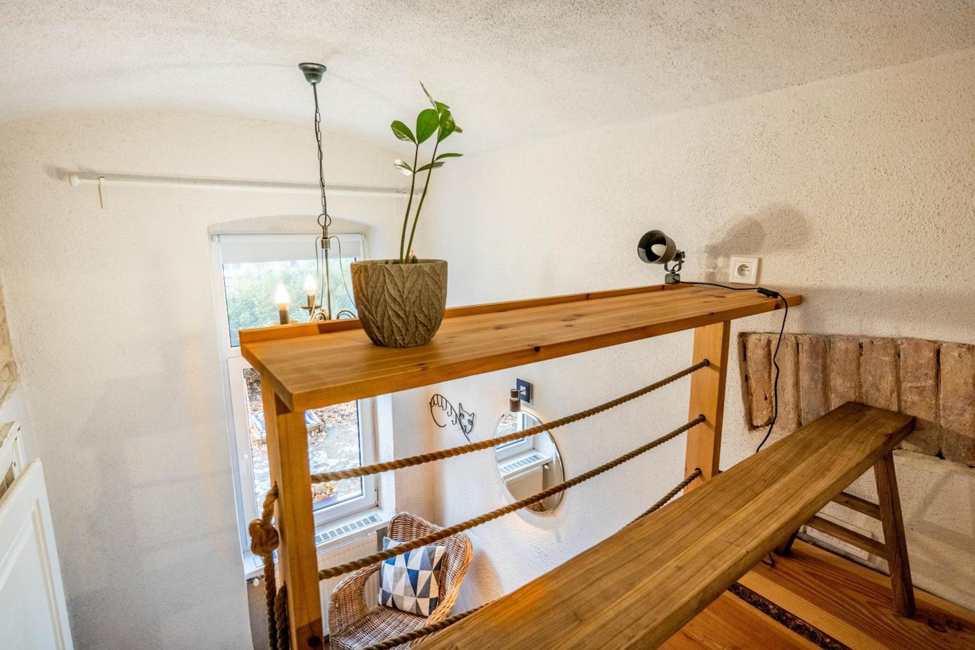 Historical Wine Apartment 브라티슬라바 외부 사진